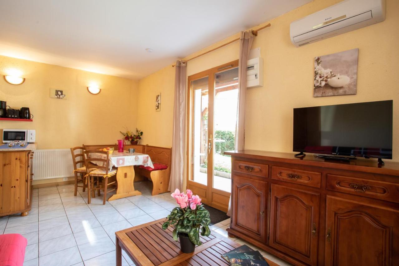 Le Mont Guillaume - 1 Chambre Terrasse Et Jardin Apartman Saint-André-dʼEmbrun Kültér fotó