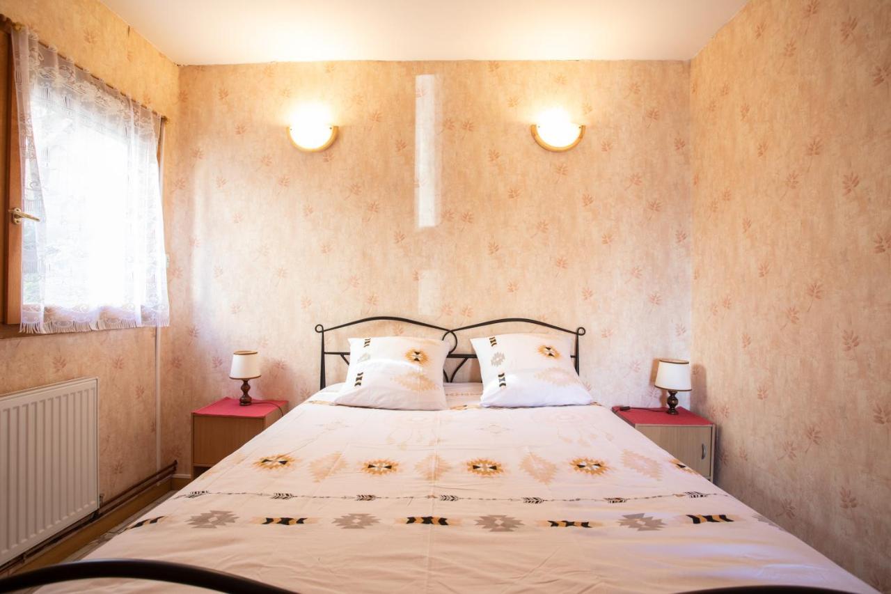 Le Mont Guillaume - 1 Chambre Terrasse Et Jardin Apartman Saint-André-dʼEmbrun Kültér fotó